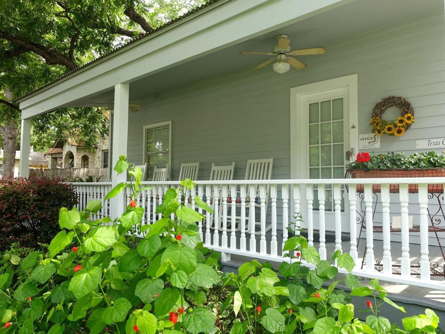 Comal Inn Нью Браунфелс Номер фото