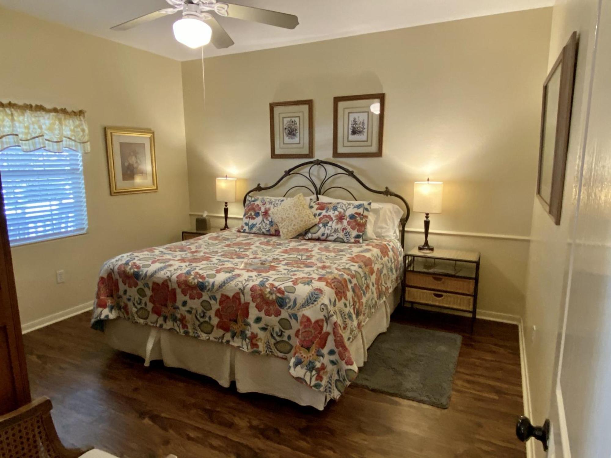 Comal Inn Нью Браунфелс Экстерьер фото